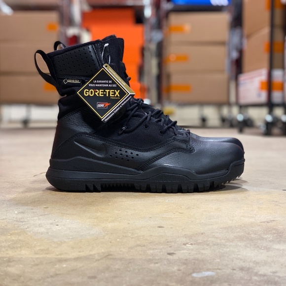 nike sfb field 2 gtx